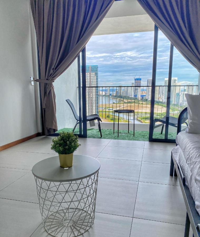 The Landmark Comfort Relax Spacious Sea View By Iz Tanjung Tokong Zewnętrze zdjęcie